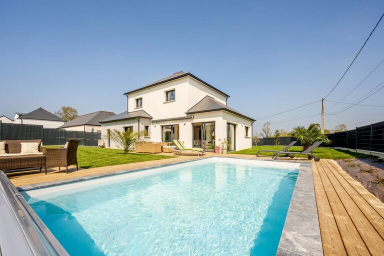 Le Clos Carnonen – villa avec piscine à Quessoy