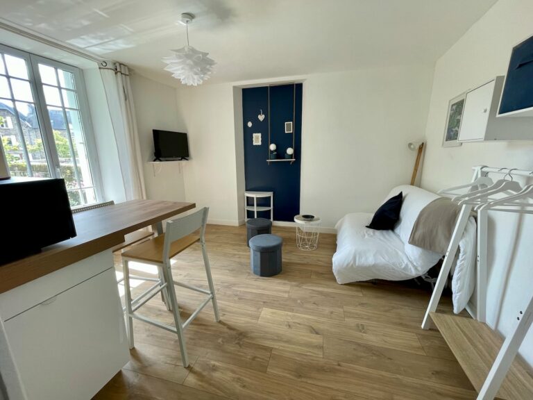 Studio parfaitement agencé au centre de Lamballe